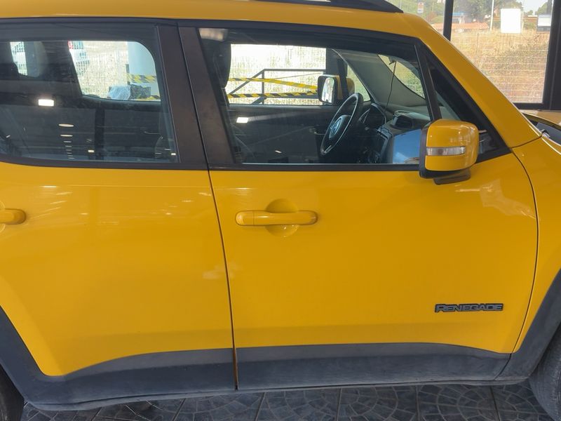 Jeep Renegade 2.0 M-Jet Night Eagle 4WD 2016 – снимка 10