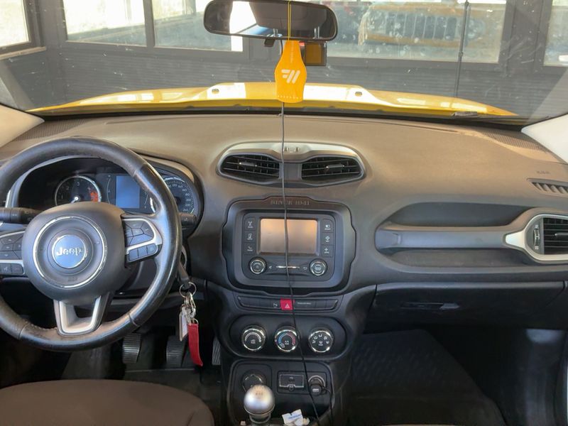 Jeep Renegade 2.0 M-Jet Night Eagle 4WD 2016 – снимка 17