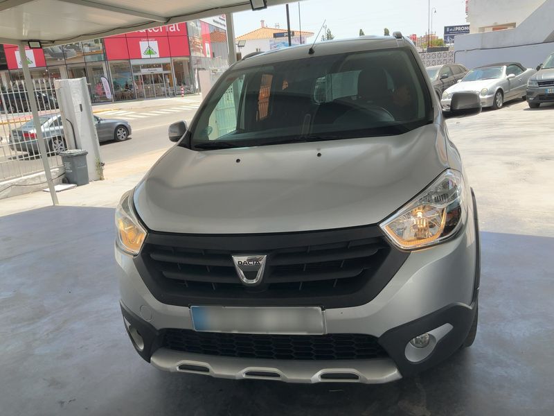 Dacia Lodgy 1.5 dCi Stepway 2015 – снимка 14