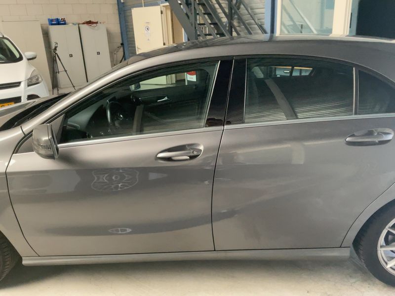 Mercedes-Benz A-Klasse A 200 BlueEfficiency Urban 2015 – снимка 4