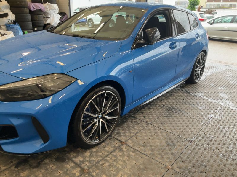 BMW 1er M135i xDrive 2020 – снимка 2