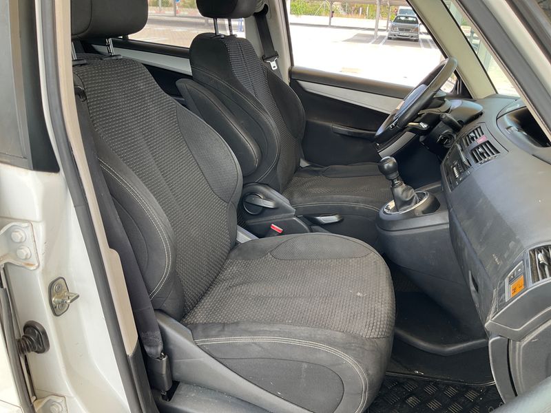 Citroen C4 Grand Picasso 1.6 HDi Seduction 2013 – снимка 3