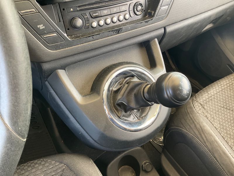 Citroen C4 Grand Picasso 1.6 HDi Seduction 2013 – снимка на щета 19