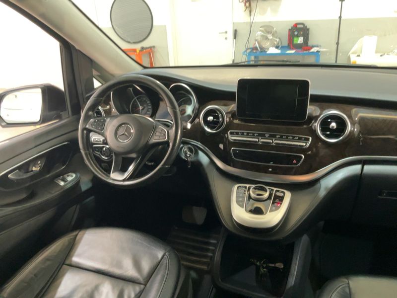 Mercedes-Benz V-Klasse V 250 d extralang 4Matic BlueTEC Avantgarde 2016 – снимка 17