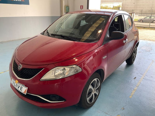 Lancia Ypsilon 0.9 TwinAir CNG Silver 2016 – снимка 1