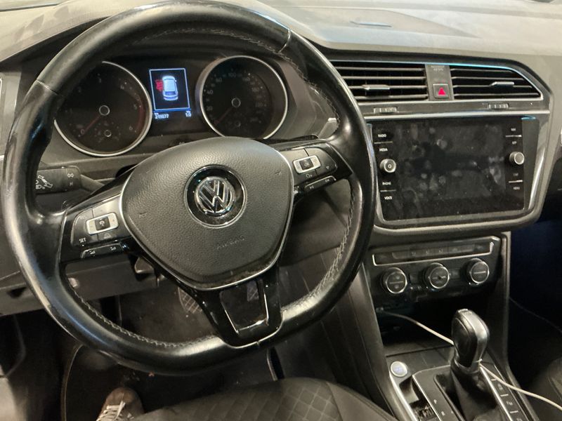 Volkswagen Tiguan 2.0 TDI Comfortline BlueMotion Tech 2018 – снимка 33