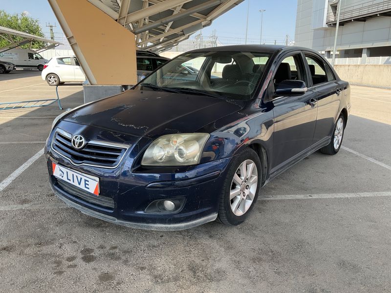 Toyota Avensis 2.2 D-4D Sol 2007 – снимка 1