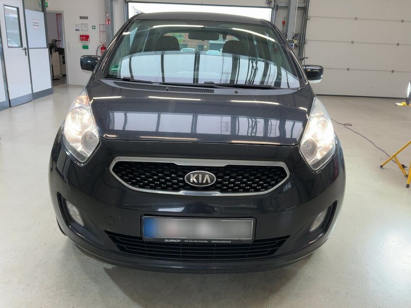 Kia Venga 1.6 FIFA World Cup Edition 2014 – снимка 14