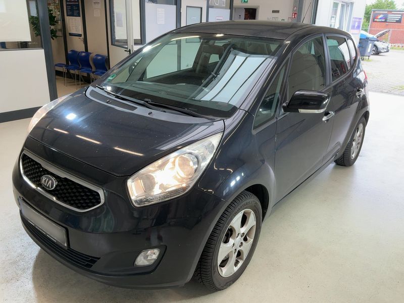 Kia Venga 1.6 FIFA World Cup Edition 2014 – снимка 1