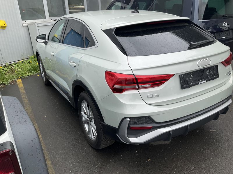 Audi Q3 Sportback 40 TFSI quattro S line 2024 – снимка 6