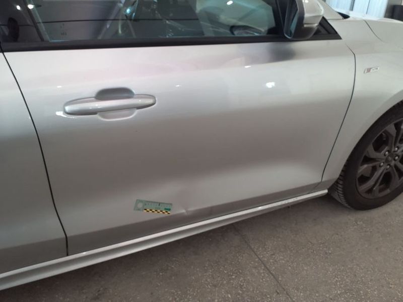 Ford Focus 1.0 EcoBoost Mild-Hybrid ST-Line 2024 – снимка 16