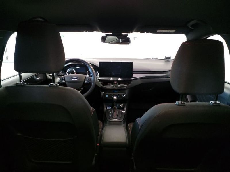 Ford Focus 1.0 EcoBoost Mild-Hybrid ST-Line 2024 – снимка 11