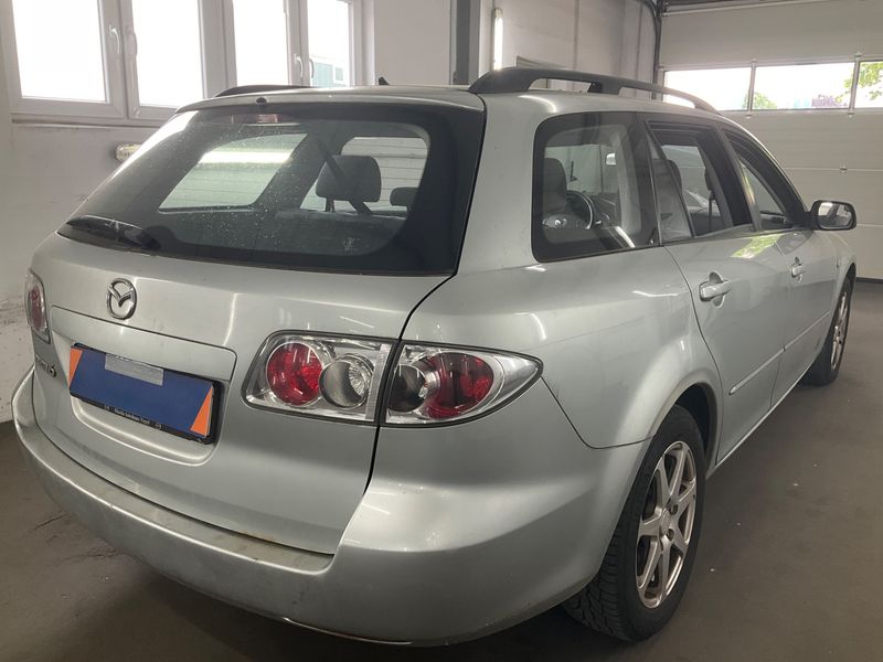 Mazda 6 1.8 Comfort Sport 2003 – снимка 2