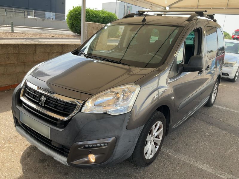 Peugeot Partner 1.6 Blue-HDi Outdoor 2018 – снимка 1