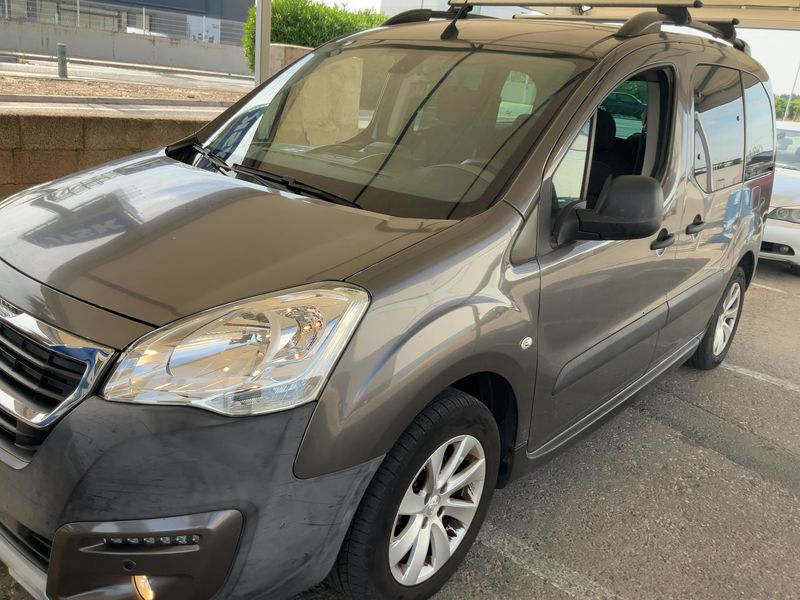 Peugeot Partner 1.6 Blue-HDi Outdoor 2018 – снимка 2