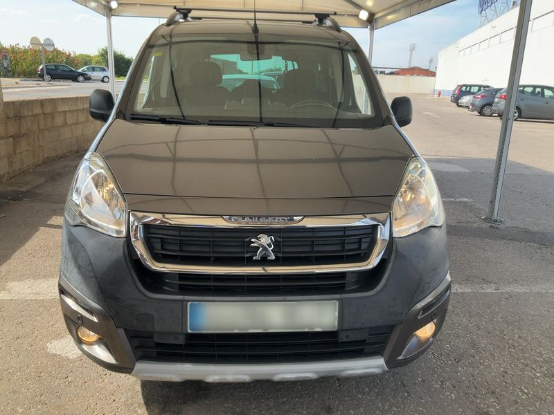 Peugeot Partner 1.6 Blue-HDi Outdoor 2018 – снимка 14