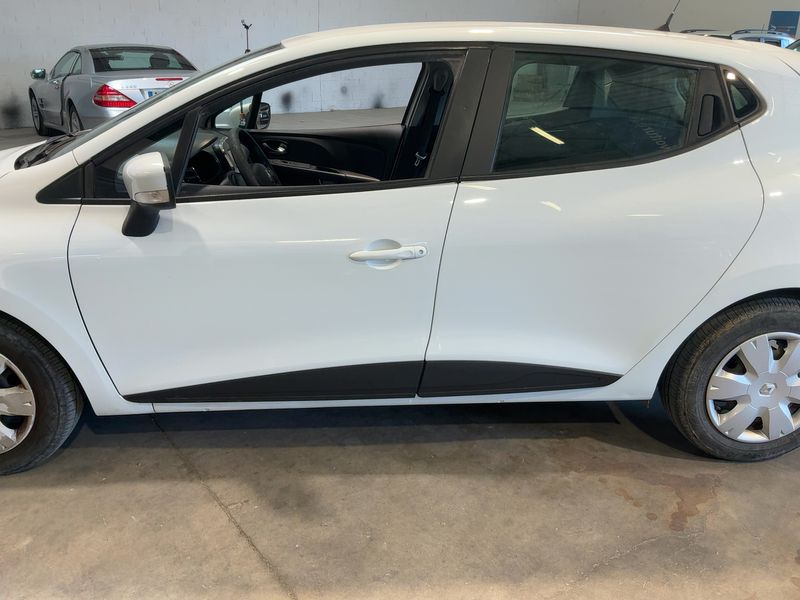 Renault Clio 1.5 dCi Energy Air MediaNav 2015 – снимка 4