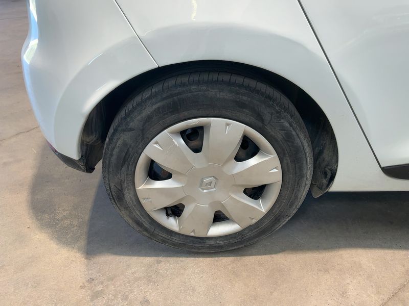 Renault Clio 1.5 dCi Energy Air MediaNav 2015 – снимка 9