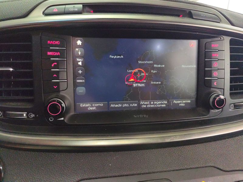 Kia Sorento 2.2 CRDi x-Tech 4WD 2018 – снимка 13