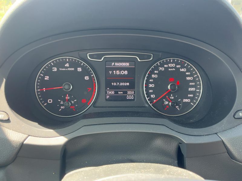 Audi Q3 1.4 TFSI ACT 2014 – снимка 18