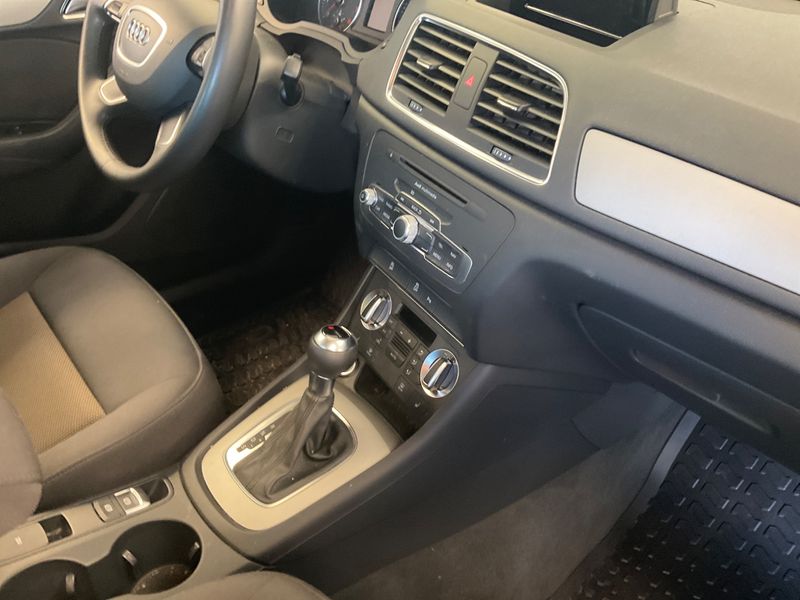 Audi Q3 1.4 TFSI ACT 2014 – снимка 33