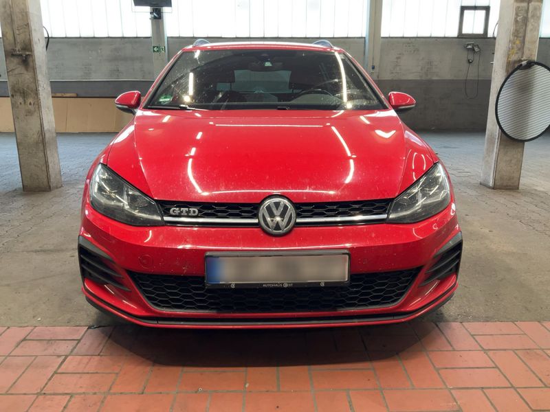 Volkswagen Golf VII 2.0 TDI GTD BlueMotion Tech 2018 – снимка 14