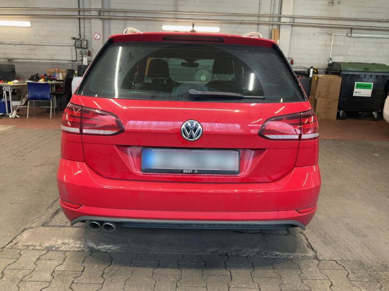 Volkswagen Golf VII 2.0 TDI GTD BlueMotion Tech 2018 – снимка 7