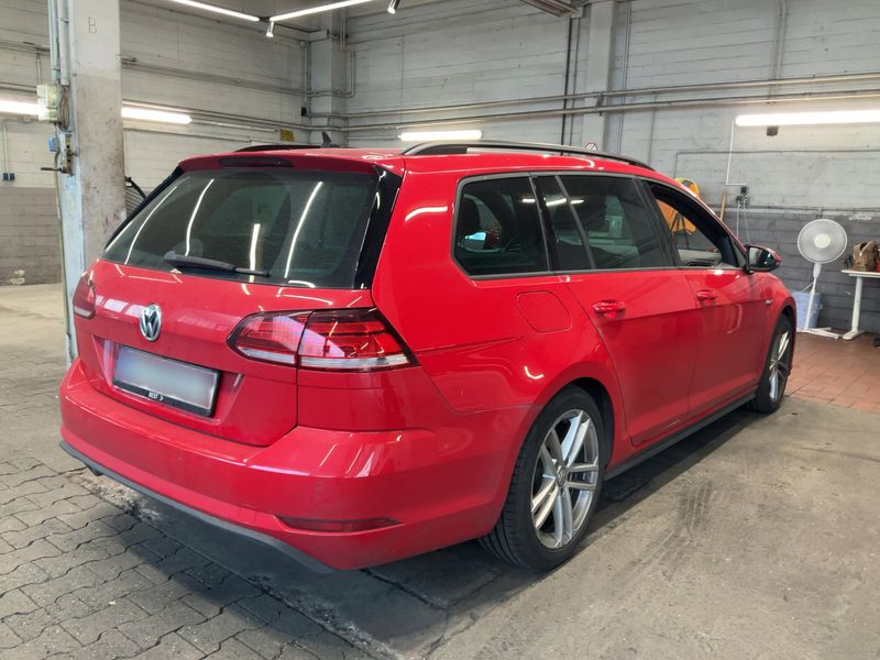 Volkswagen Golf VII 2.0 TDI GTD BlueMotion Tech 2018 – снимка 8
