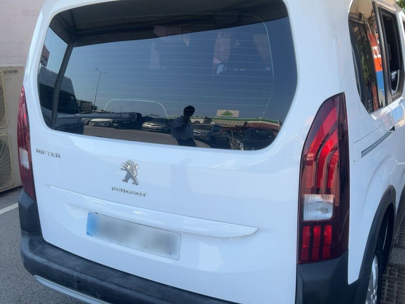 Peugeot Rifter 1.5 Blue-HDi Allure L1 2020 – снимка 8