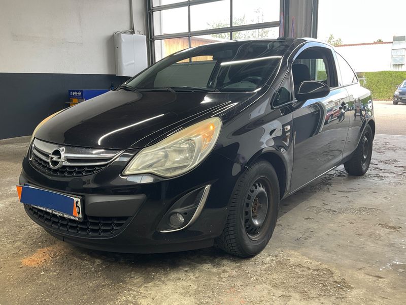 Opel Corsa 1.4 Satellite 2011 – снимка 1