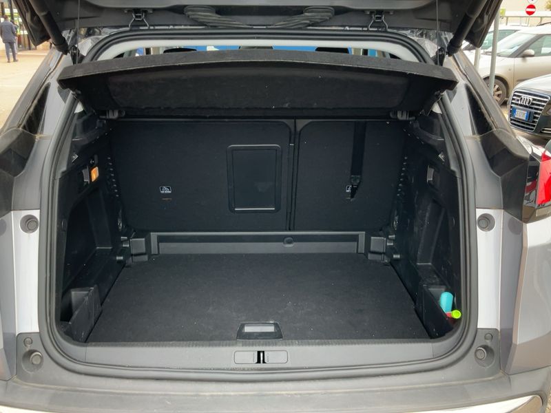 Peugeot 3008 1.5 Blue-HDi Allure 2021 – снимка 15