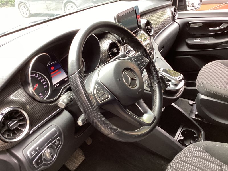 Mercedes-Benz V-Klasse V 300 d 4MATIC EDITION lang 2019 – снимка 38