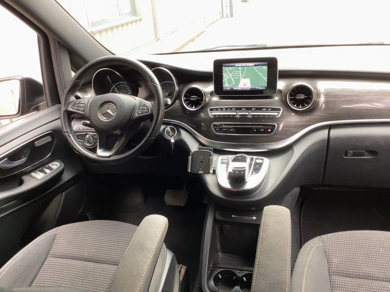 Mercedes-Benz V-Klasse V 300 d 4MATIC EDITION lang 2019 – снимка 17