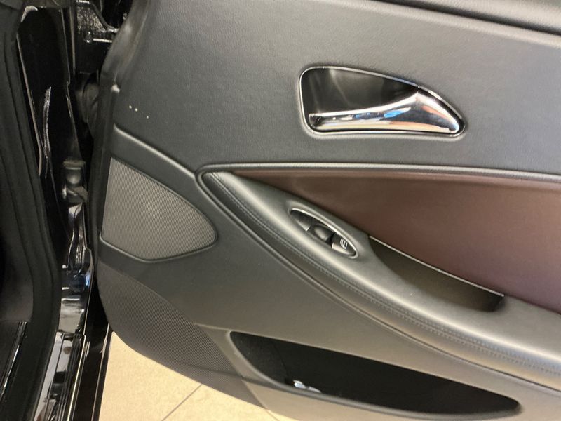 Mercedes-Benz CLS-Klasse CLS 350 d Grand Edition 2010 – снимка 38