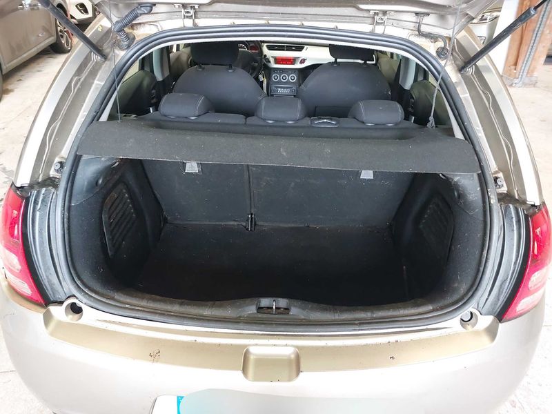 Citroen C3 1.4 Attraction 2010 – снимка 9