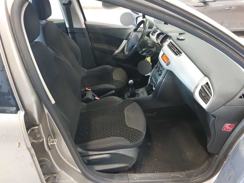 Citroen C3 1.4 Attraction 2010 – снимка 10