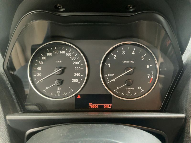 BMW 2er 220i Advantage 2015 – снимка 18