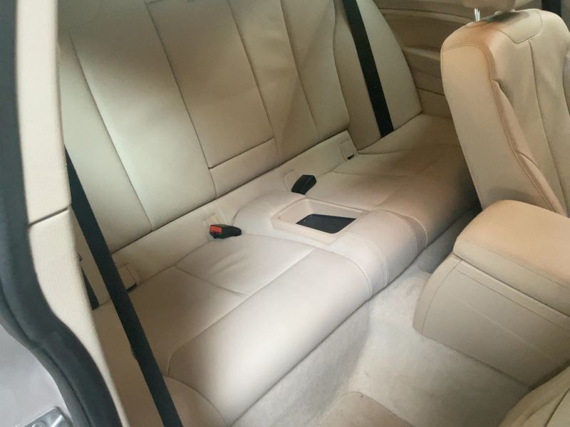 BMW 2er 220i Advantage 2015 – снимка 19