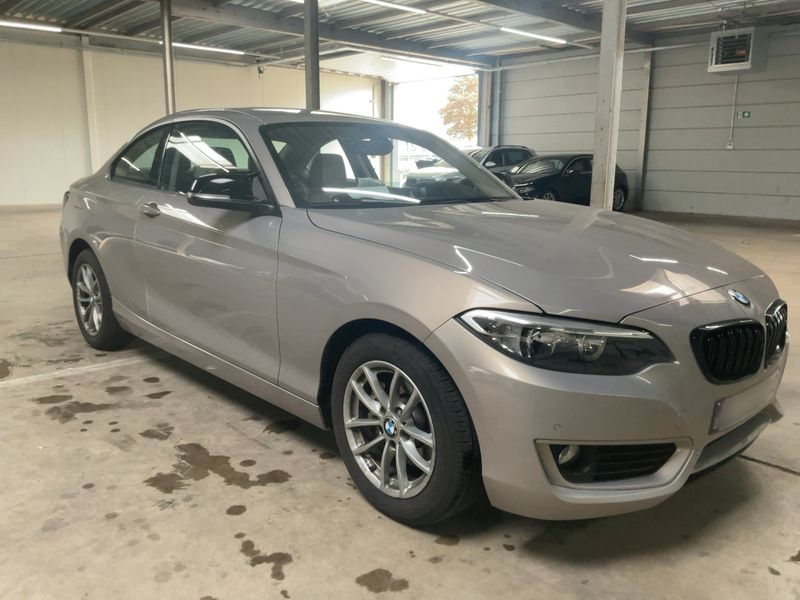 BMW 2er 220i Advantage 2015 – снимка 12