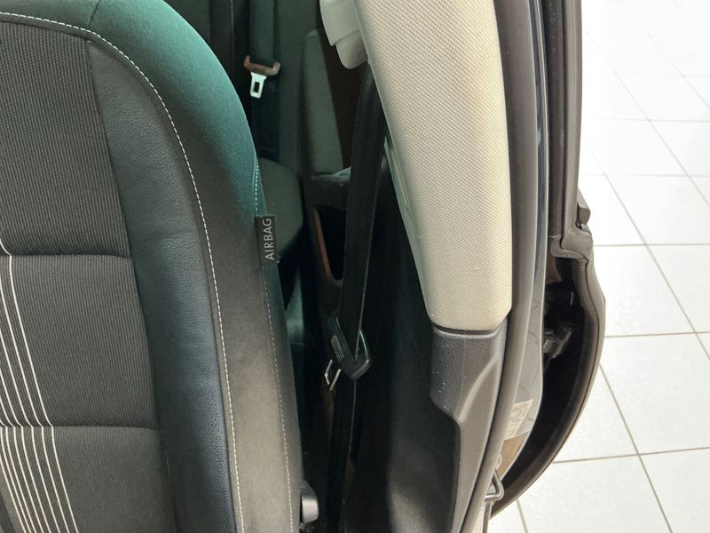 Volkswagen Golf VI 2.0 TDI Match 2012 – снимка 24
