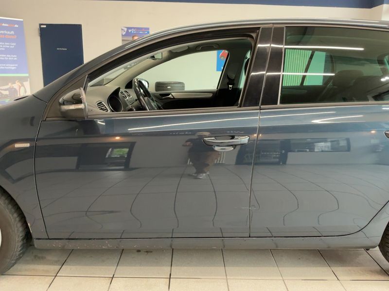 Volkswagen Golf VI 2.0 TDI Match 2012 – снимка 4
