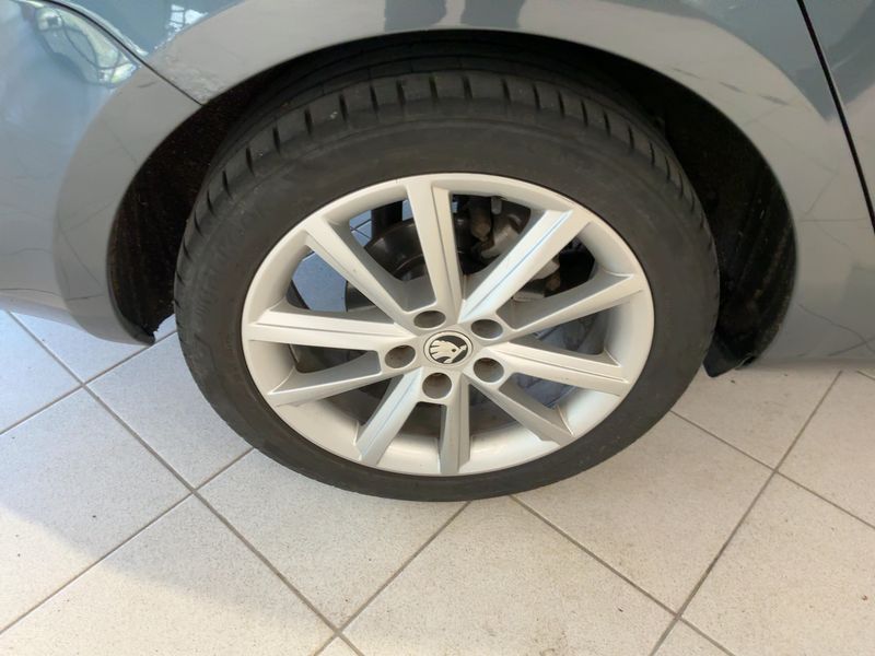 Skoda Octavia 1.4 TSI Joy 2016 – снимка 9
