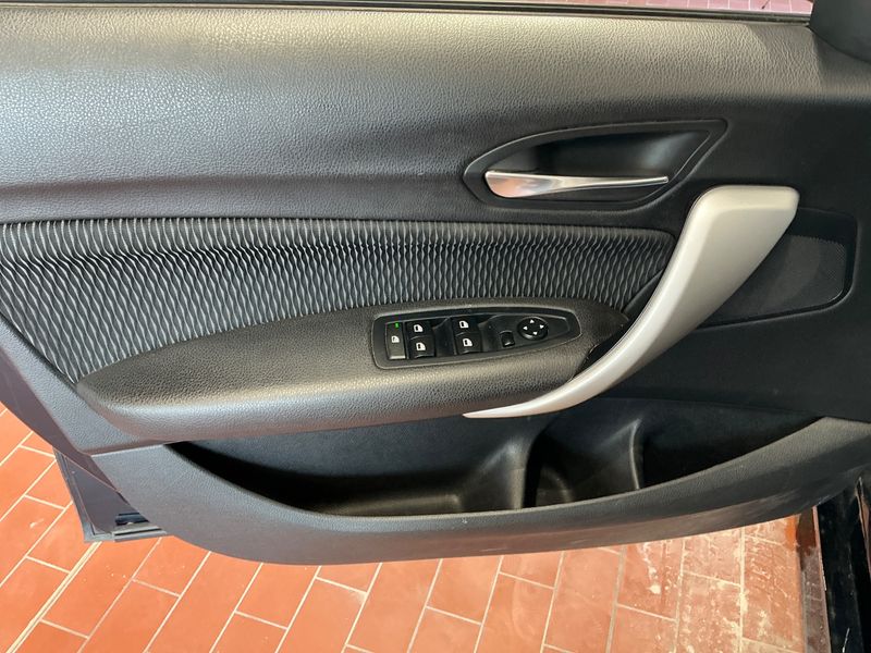 BMW 1er 118d 2013 – снимка 29