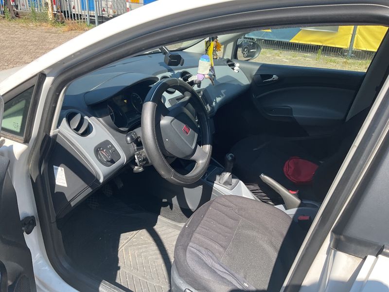 Seat Ibiza 1.2 TDI Reference 2013 – снимка 3