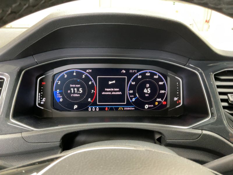 Volkswagen T-Roc 1.5 TSI ACT Sport 2018 – снимка 18