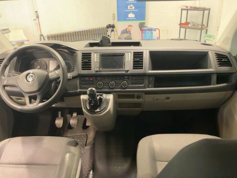 Volkswagen T6 Caravelle 2.0 TDI EcoProfi lang 2019 – снимка 18