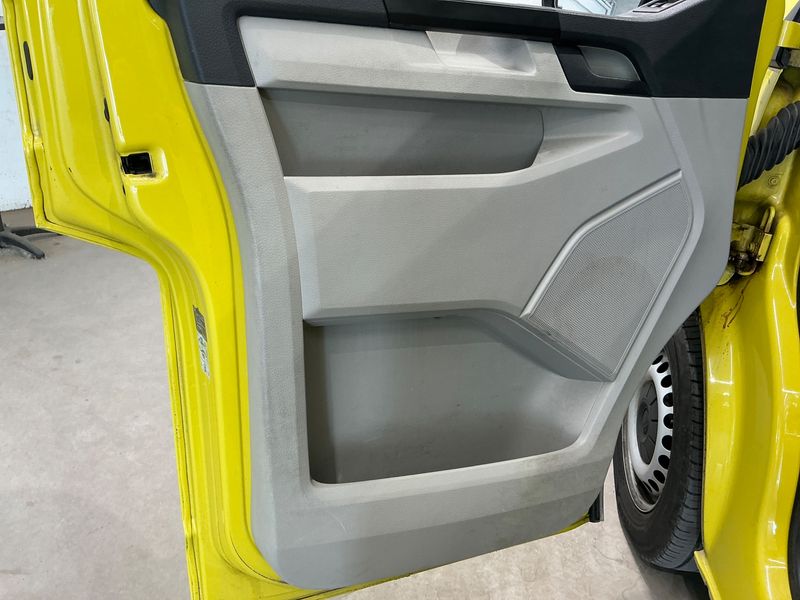 Volkswagen T6 Caravelle 2.0 TDI EcoProfi lang 2019 – снимка 33