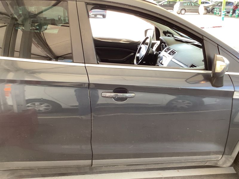 Ford Kuga 2.0 TDCi Titanium 2010 – снимка 10