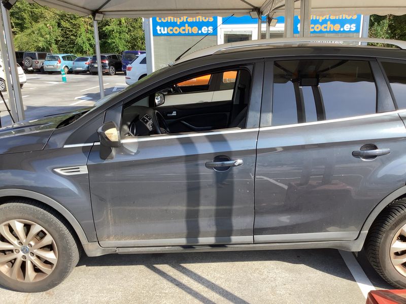 Ford Kuga 2.0 TDCi Titanium 2010 – снимка 4