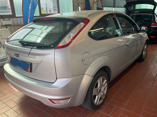 Ford Focus 1.6 Style+ 2010 – снимка 2